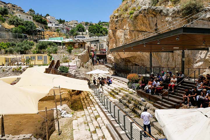 Archaeologists make major discovery near biblical pool, where Jesus healed the blind man